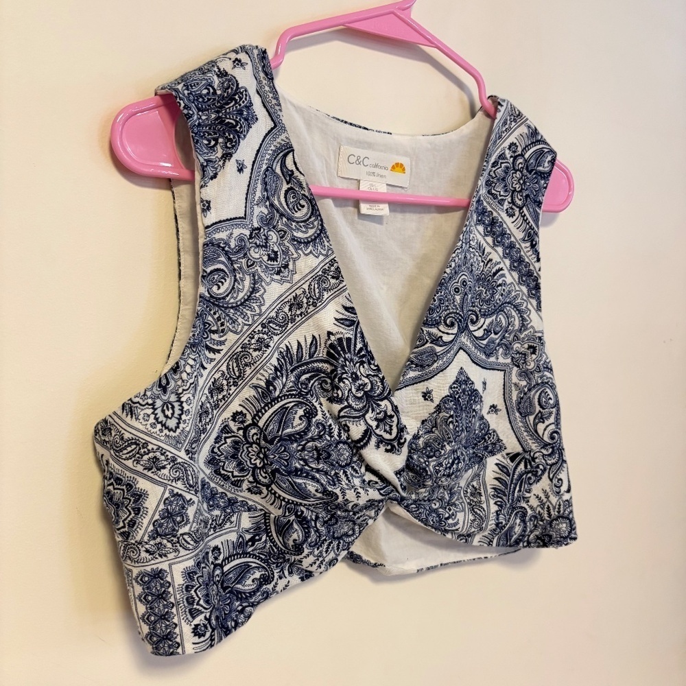 C&C California Front Twist Linen Crop Tank Top Blue White Paisley Womens Large - Picture 2 of 4